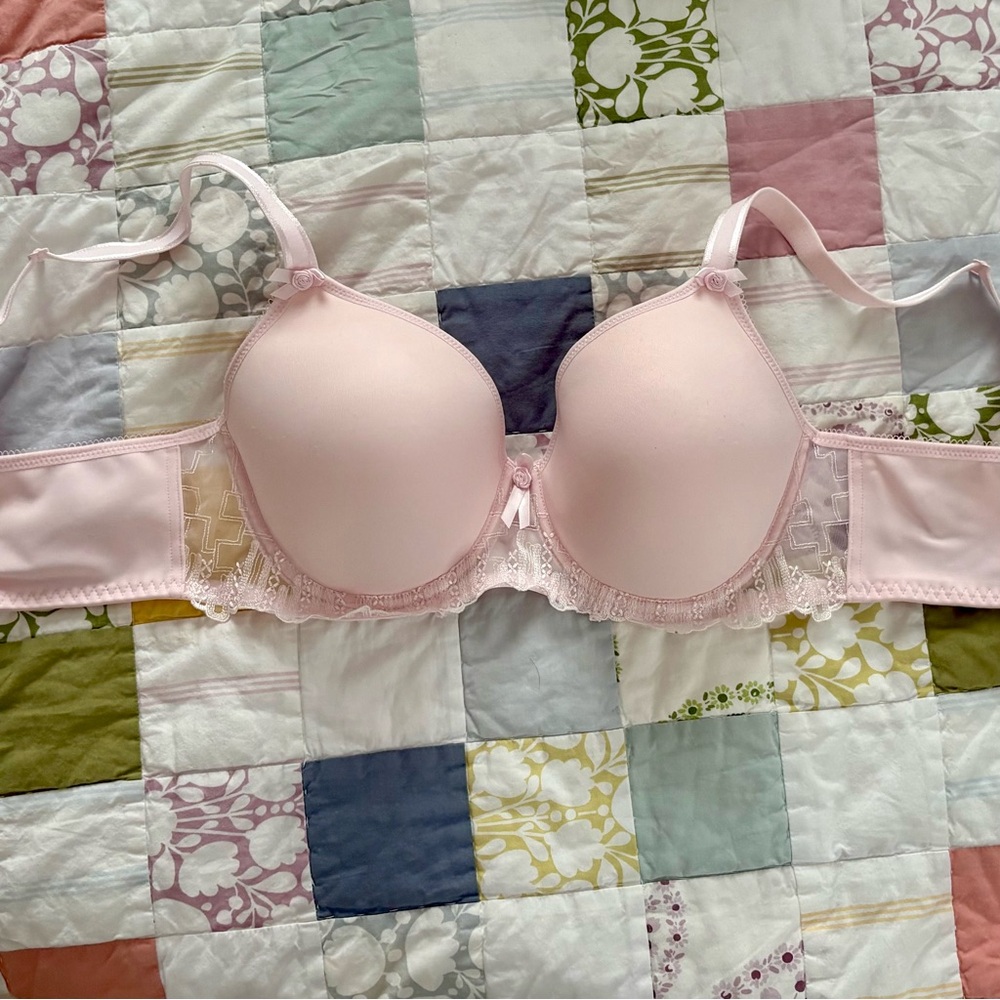 Fit Fully Yours Elise Molded Convertible Bra || 32DD || Blush